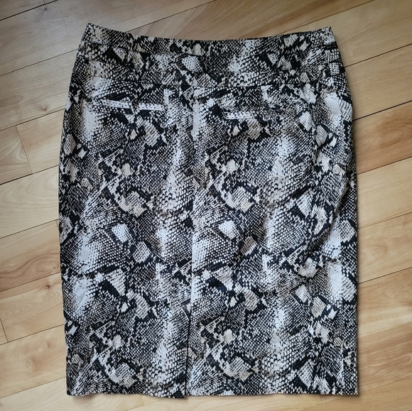 INC International Concepts Snakeprint Skirt - Picture 2 of 5